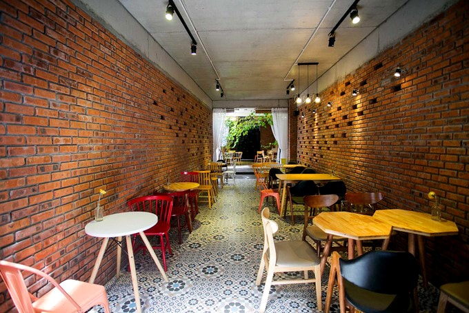 Mau Nha 2 Tang Ket Hop Kinh Doanh Quan Cafe (3)
